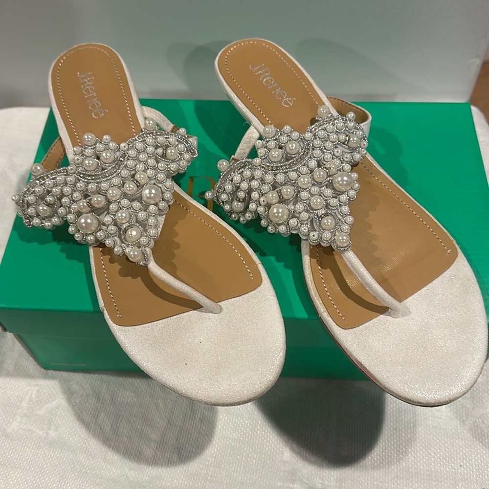 Gently Worn J Renee White Metallic Pearl and Sequin Dress Sandal- 11M